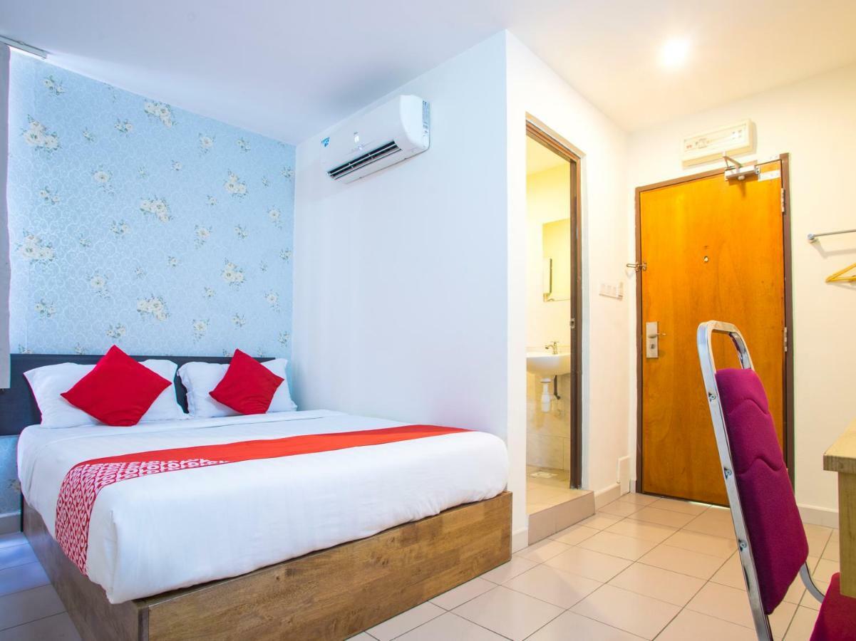 Oyo 982 Hotel Sk Kajang Exterior photo