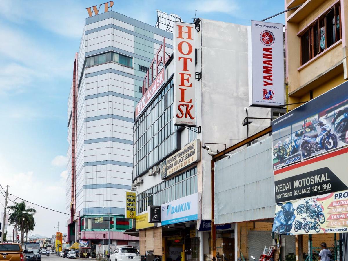 Oyo 982 Hotel Sk Kajang Exterior photo